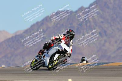 media/Oct-01-2023-SoCal Trackdays (Sun) [[4c570cc352]]/Turn 9 Set 1 (950am)/